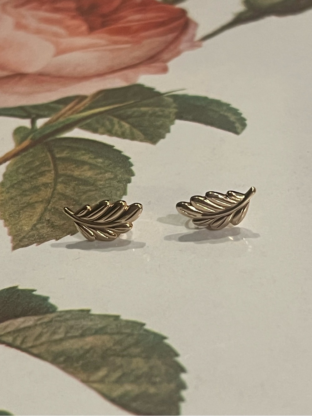 Avon Gold Leaf Stud Earrings - Women Jewelry